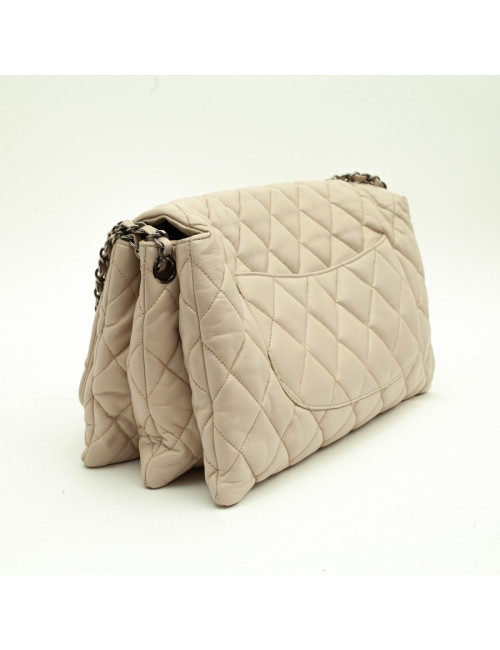 CHANEL jumbo souple