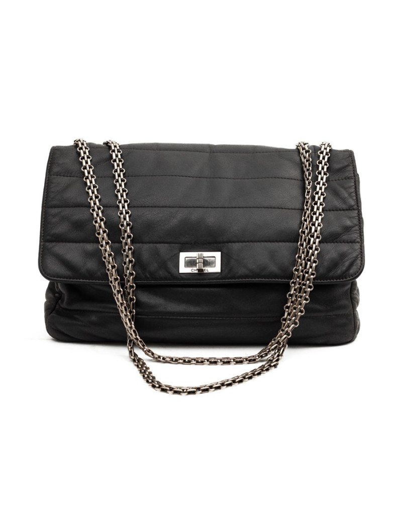 CHANEL sac en cuir souple noir