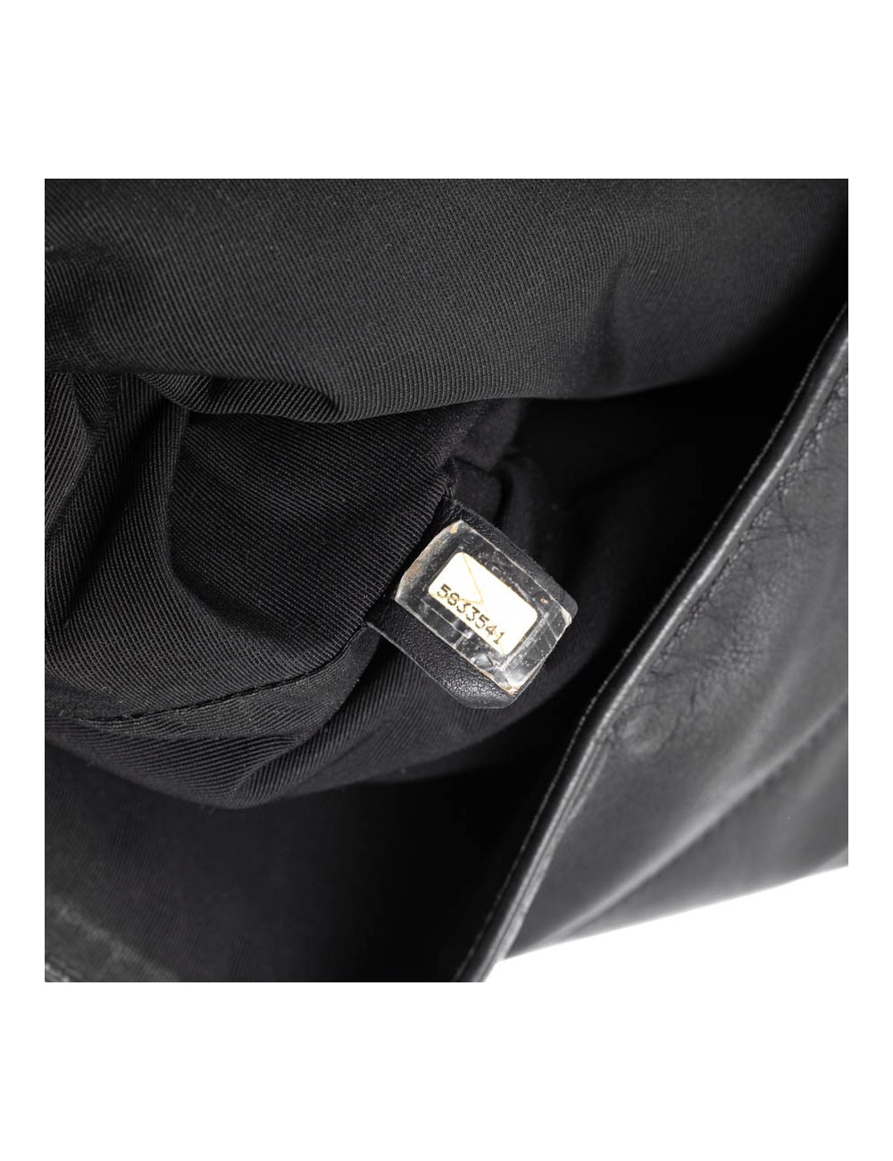 CHANEL sac en cuir souple noir