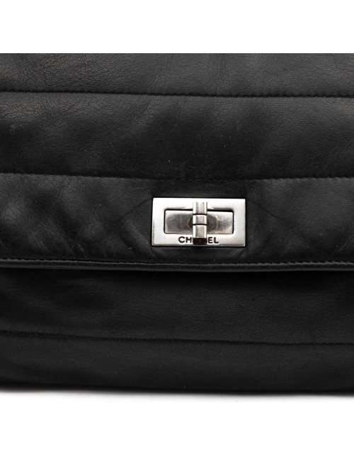 CHANEL sac en cuir souple noir