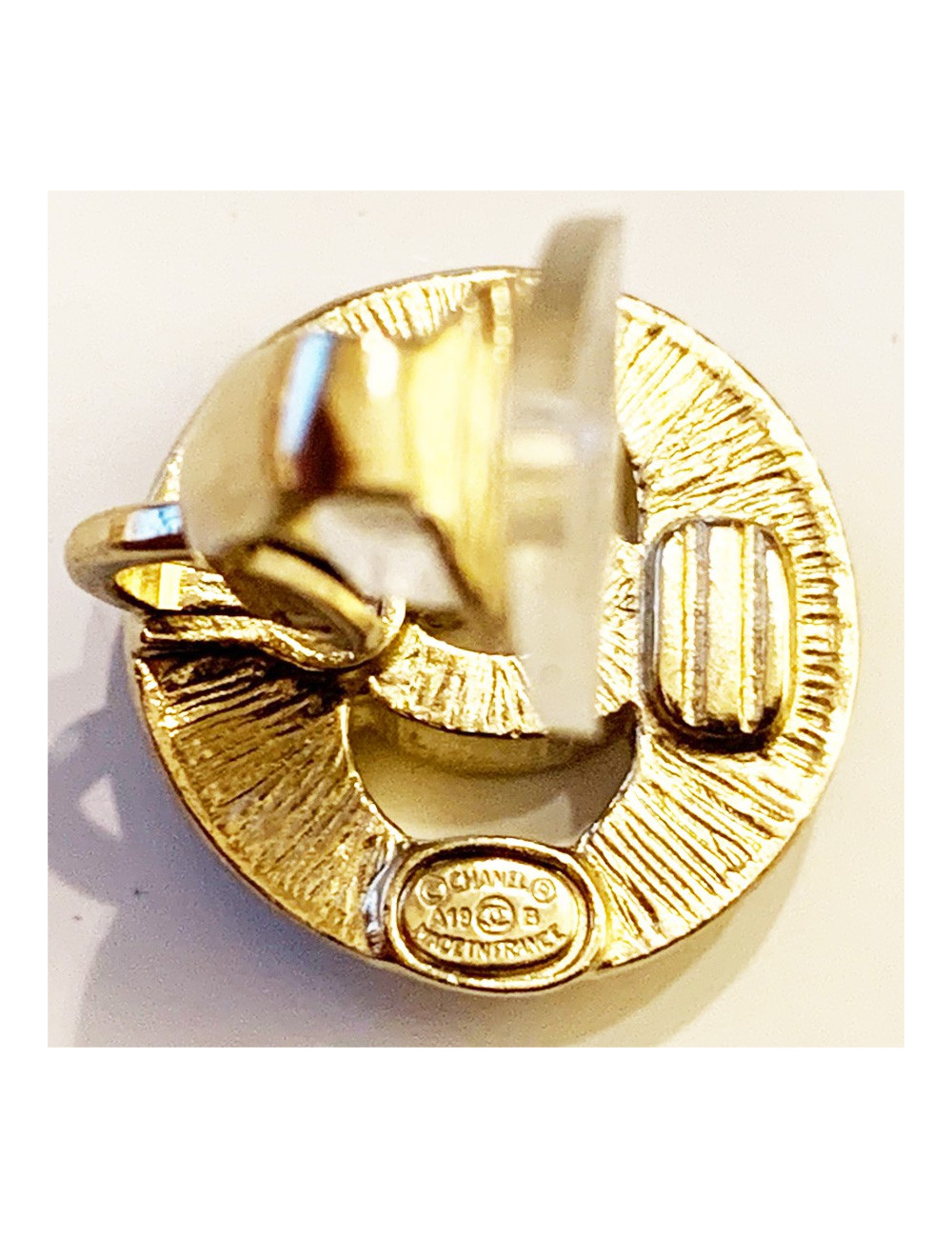 Boucles d'oreille CHANEL Clips CC strass