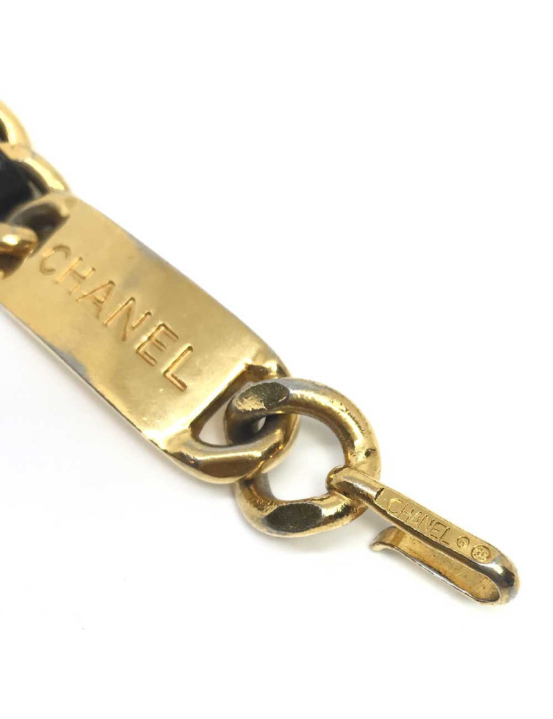Ceinture plaque CHANEL vintage chaine entrelacée de cuir noir