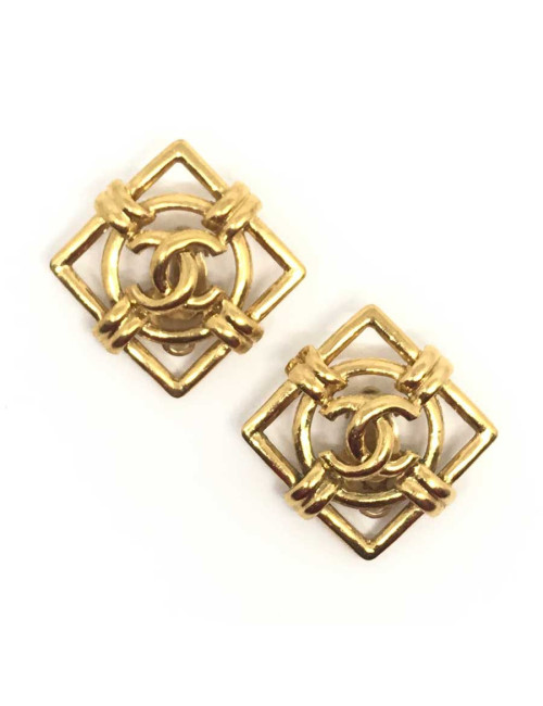Boucles d'oreille CHANEL carrées dorées CC