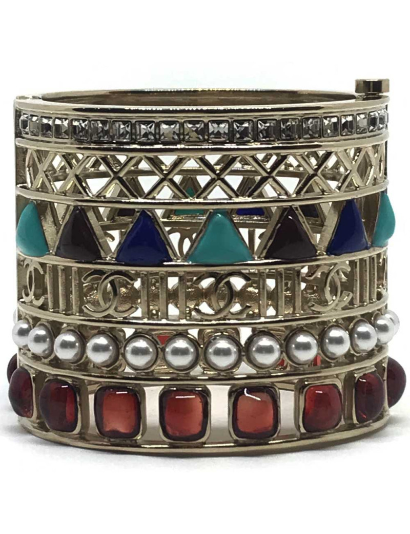 Manchette CHANEL perles