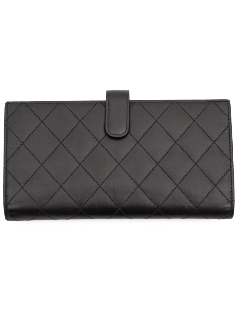 Portefeuille CHANEL En cuir matelassé noir 