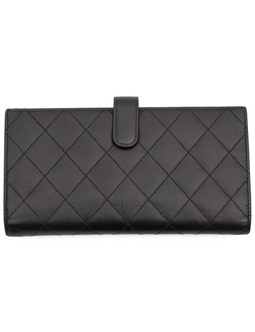Portefeuille CHANEL En cuir matelassé noir 