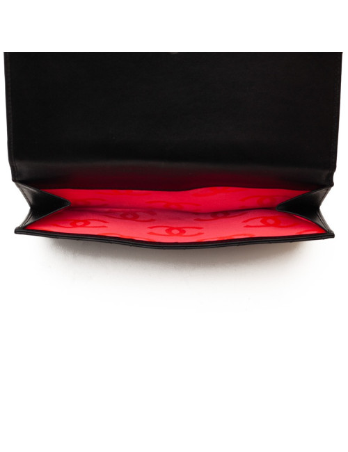 Portefeuille CHANEL En cuir matelassé noir 