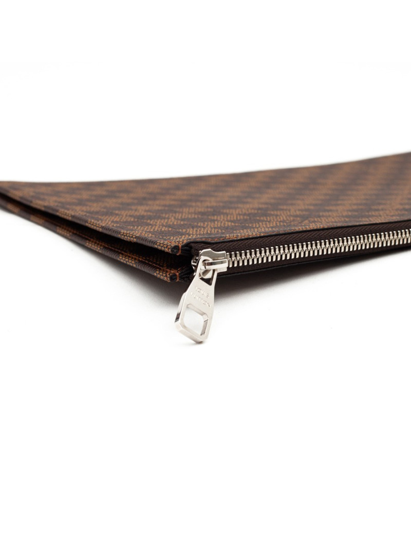 Pochette Safari LOUIS VUITTON