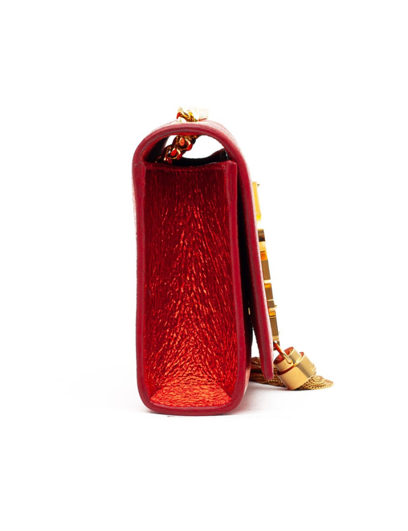 CHANEL bleu sac en cuir grainé