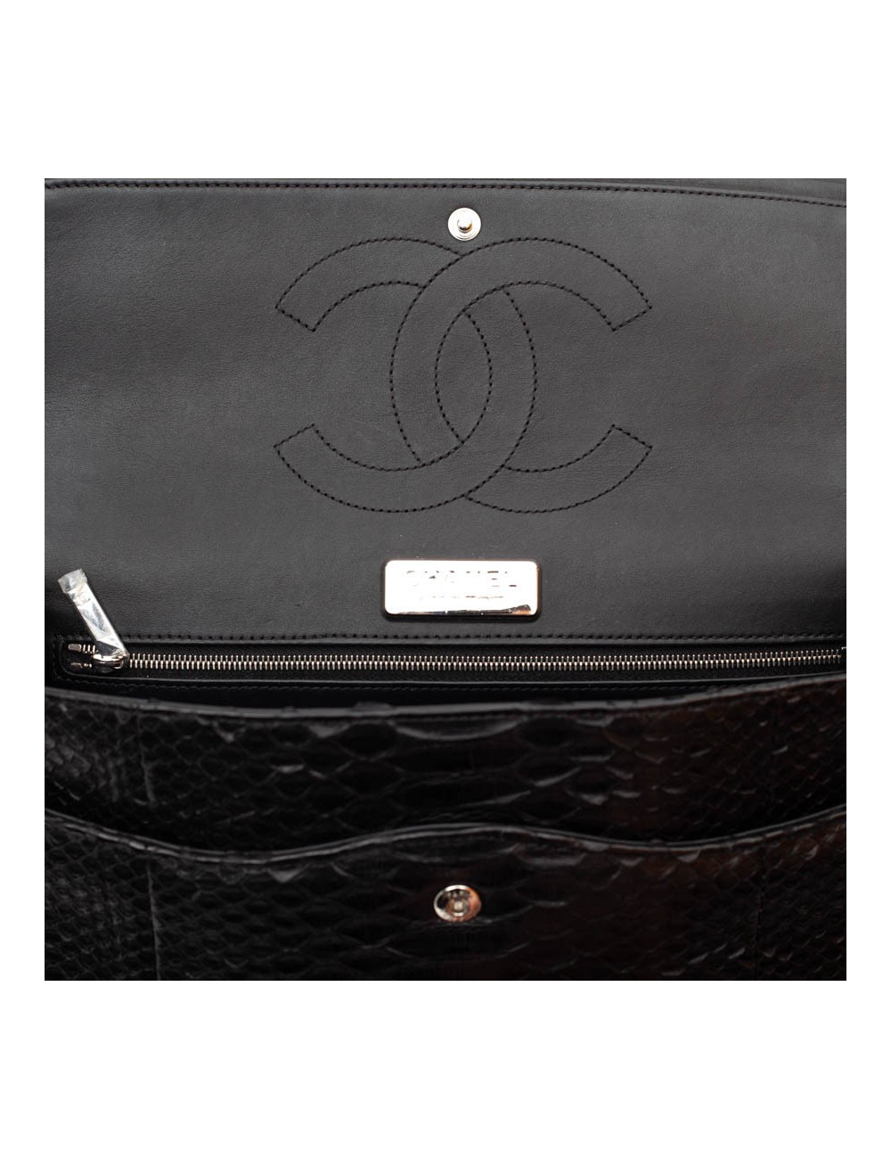 CHANEL Jumbo python noir