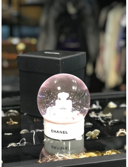 Boule à neige CHANEL