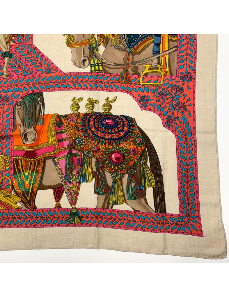 Châle HERMES "Danse du cheval Marwari" en cachemire