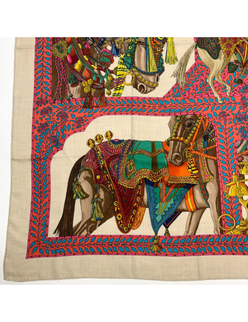 Châle HERMES "Danse du cheval Marwari" en cachemire