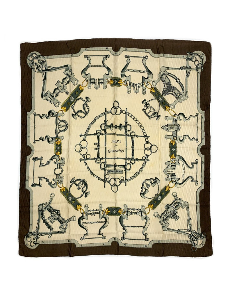  Carré HERMES " Mors et gourmettes" 100 % soie