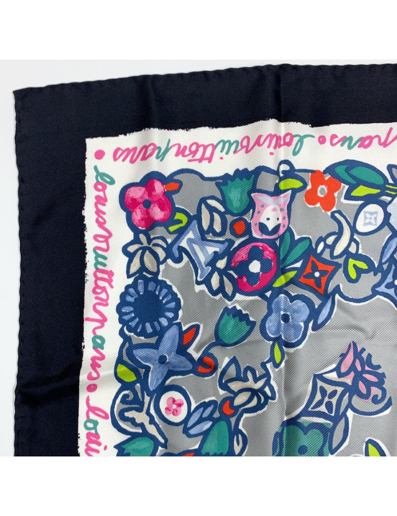 Carré Louis Vuitton