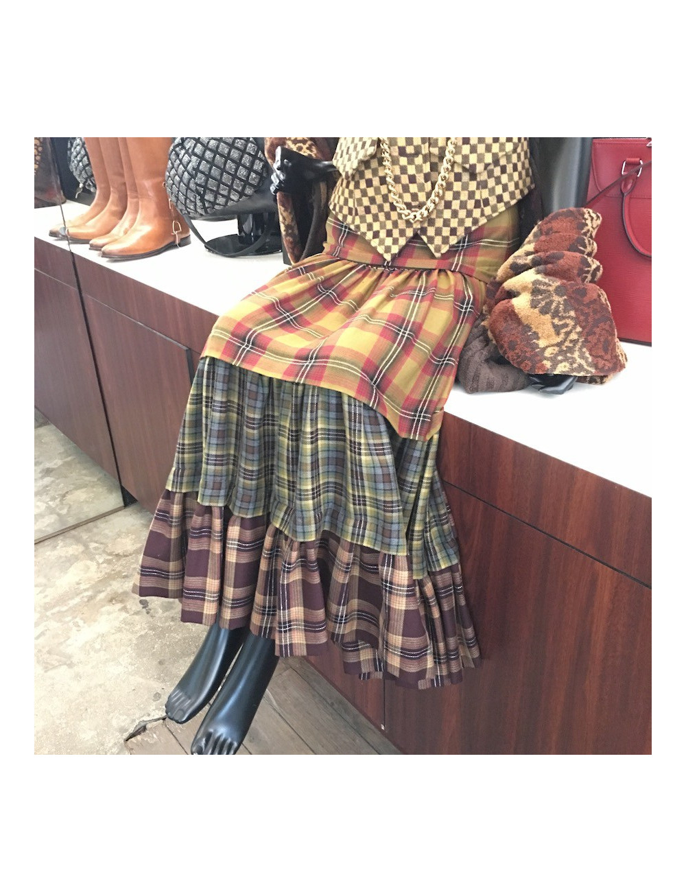 Ensemble CHRISTIAN LACROIX jupe haut chale