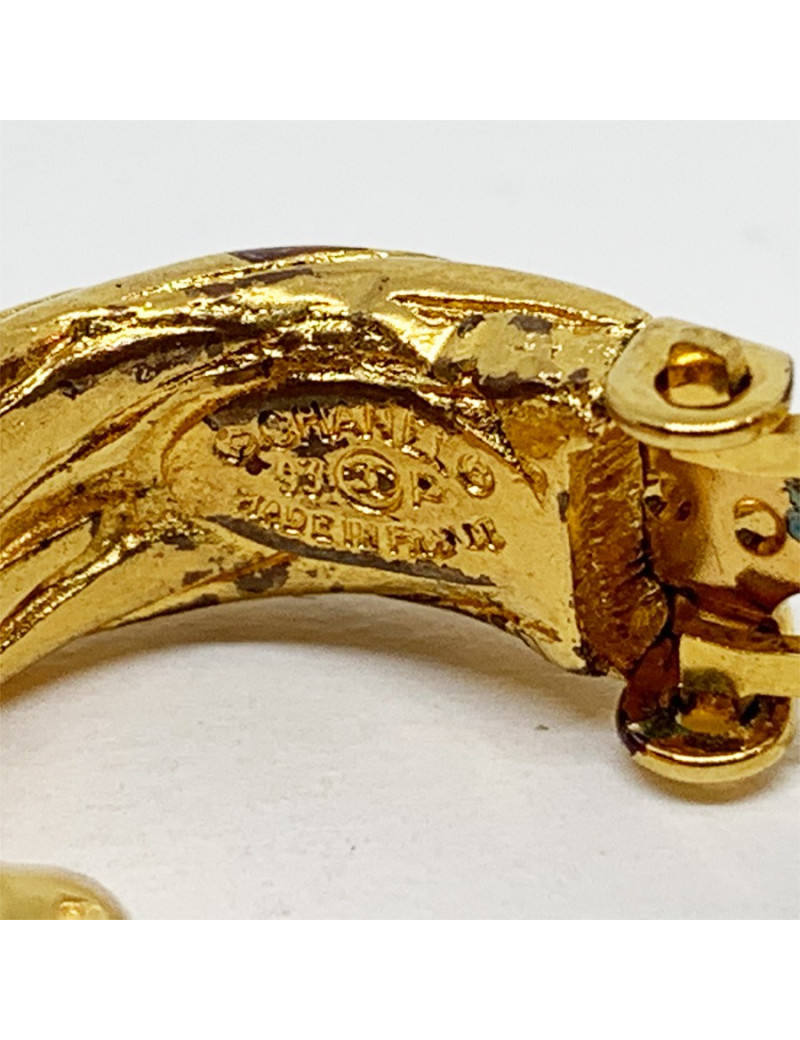 Clips CHANEL Vintage CC dans un cercle