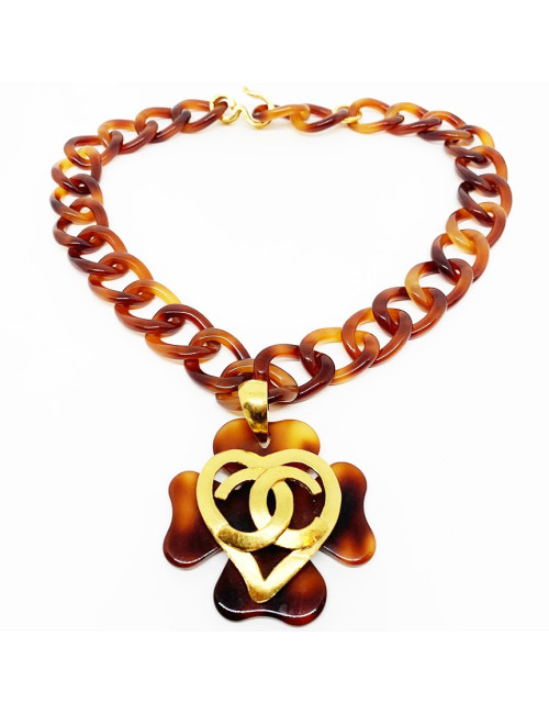 Collier écaille CHANEL coeur doré 