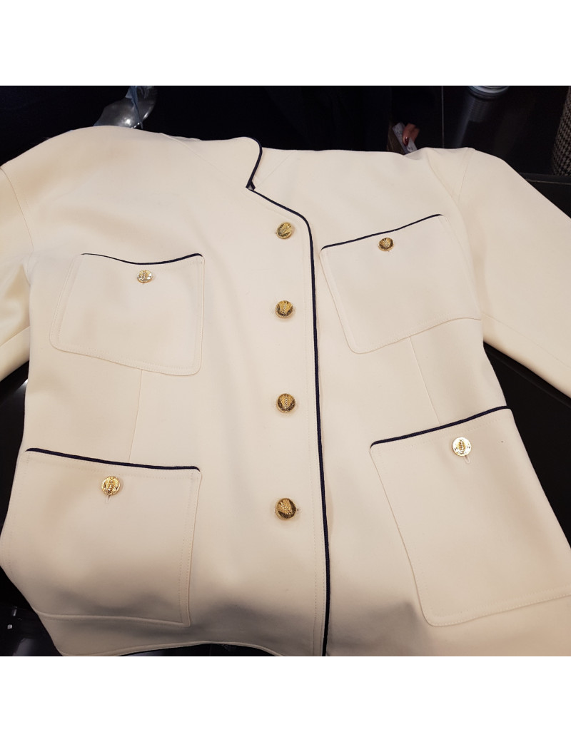 Veste T CHANEL beige et liseret bleu