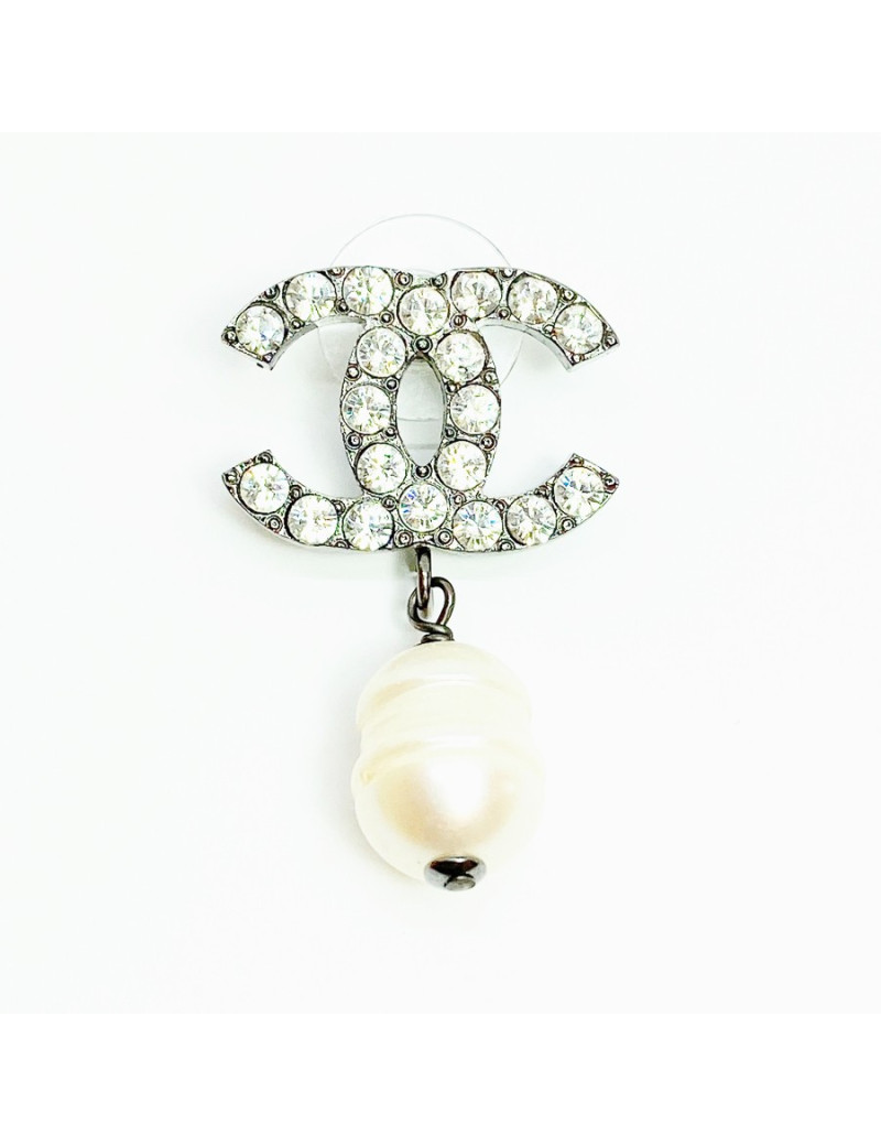 Boucles d'oreille CHANEL