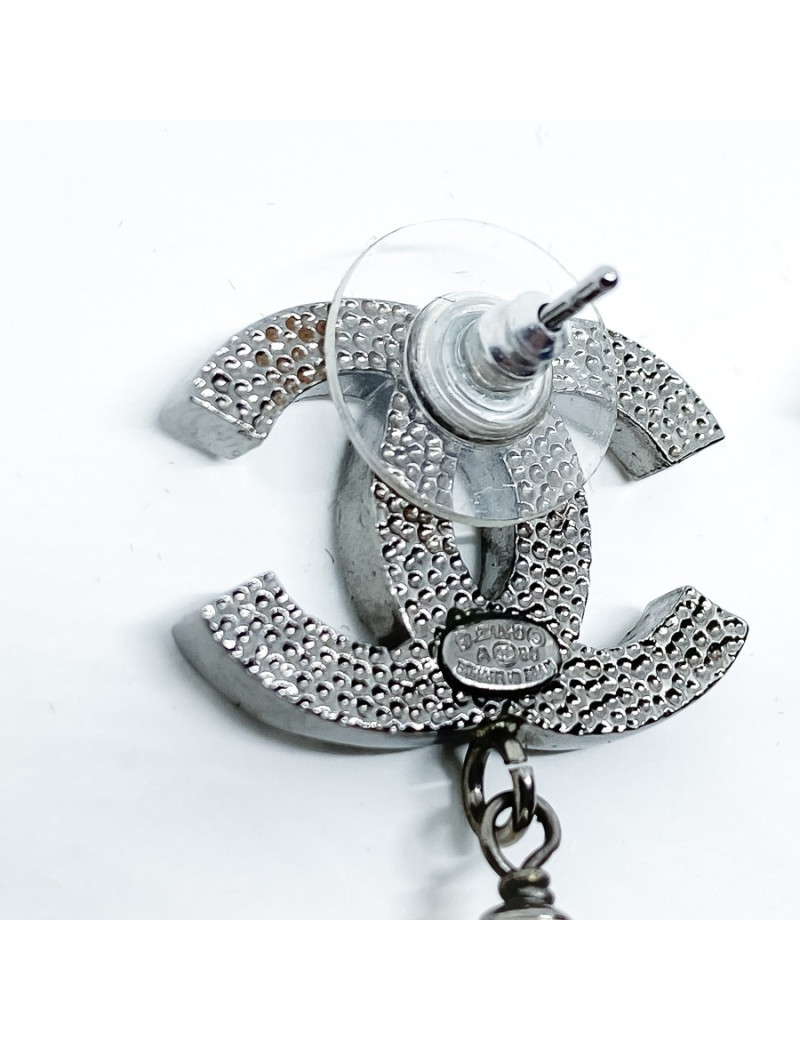 Boucles d'oreille CHANEL