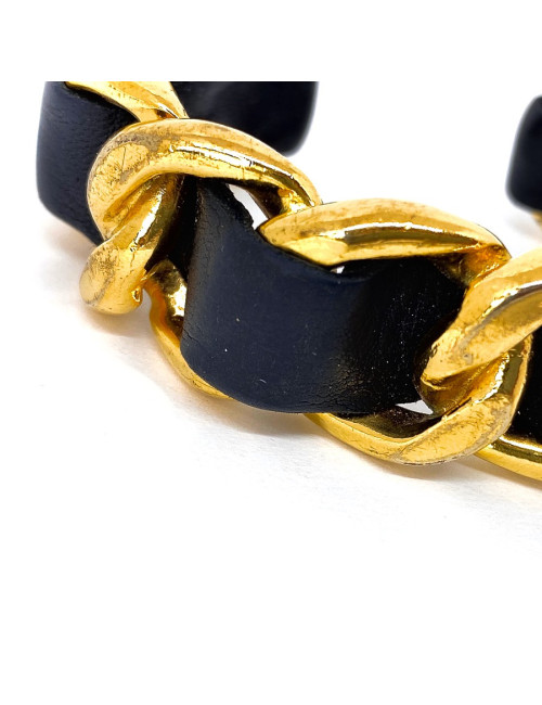 Bracelet CHANEL cuir noir et chaîne dorée