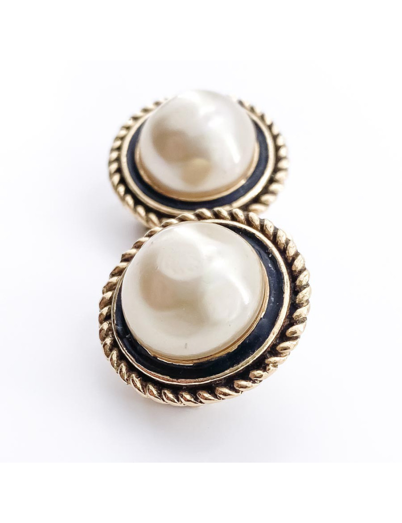 Boucles d'oreille CHANEL