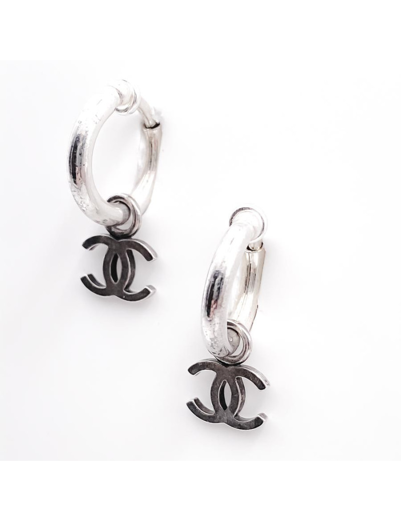 Boucles d'oreille Créoles Chanel CC