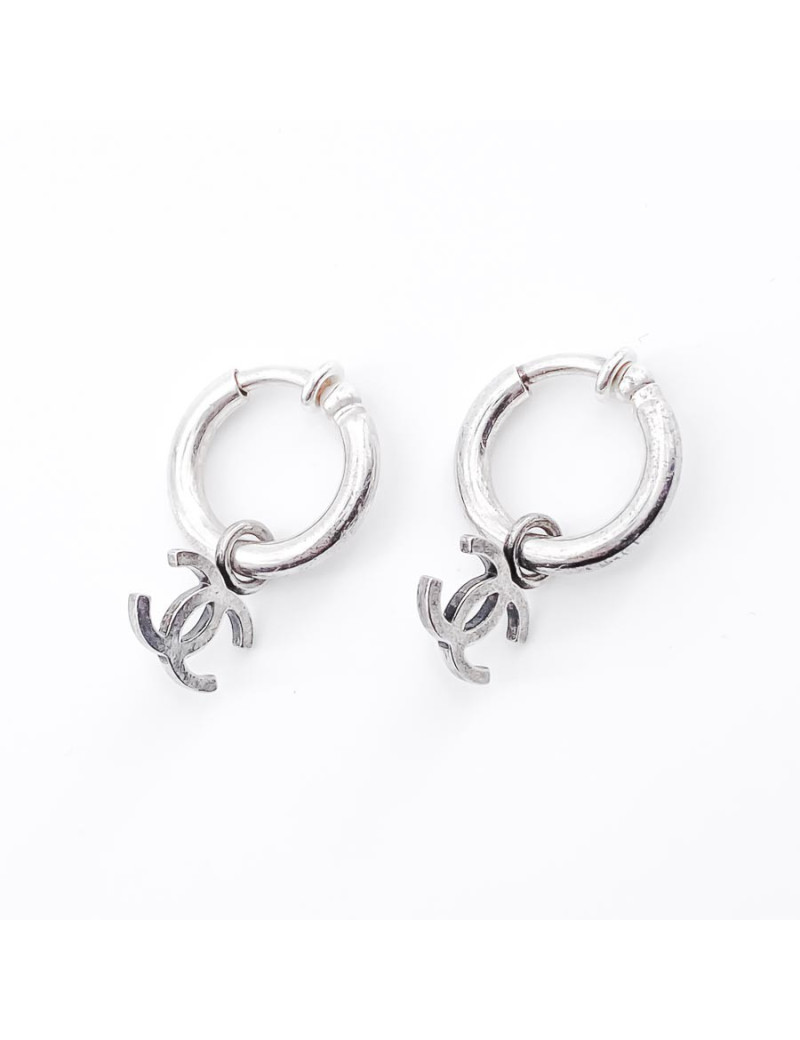 Boucles d'oreille Créoles Chanel CC