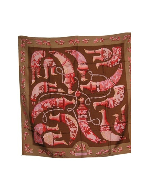 Carré HERMES en soie 