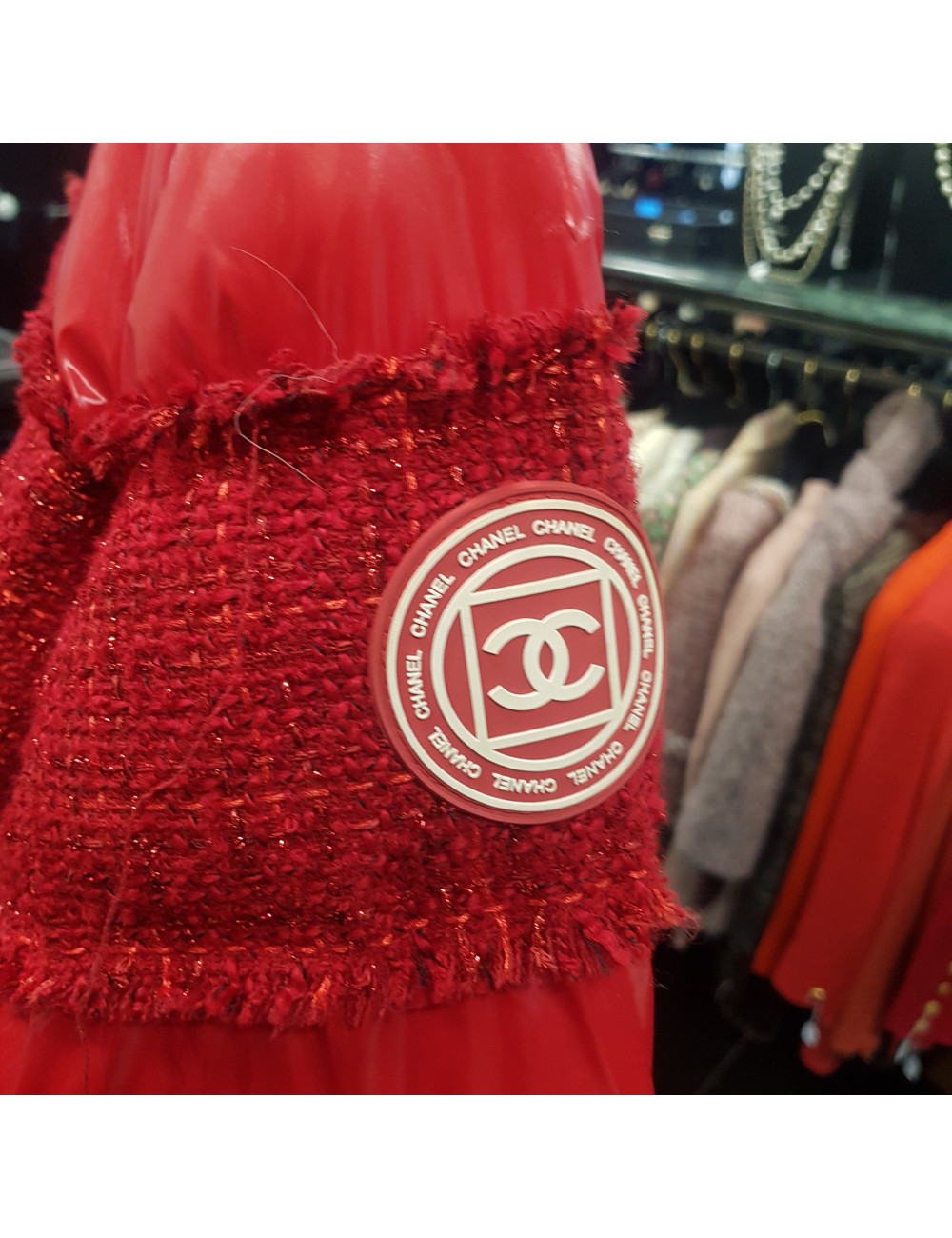 Doudoune rouge CHANEL