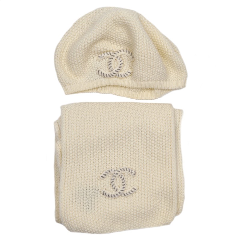 Chapeau / bonnet en laine Louis Vuitton Noir taille 54 cm en Laine -  28540028