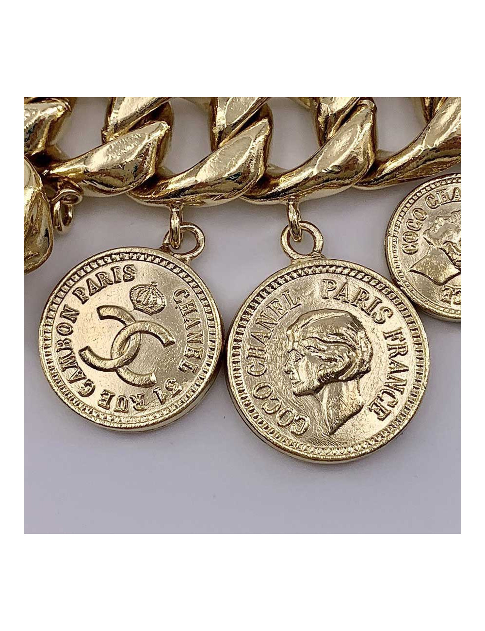 Bracelet CHANEL charms Cambon Vintage