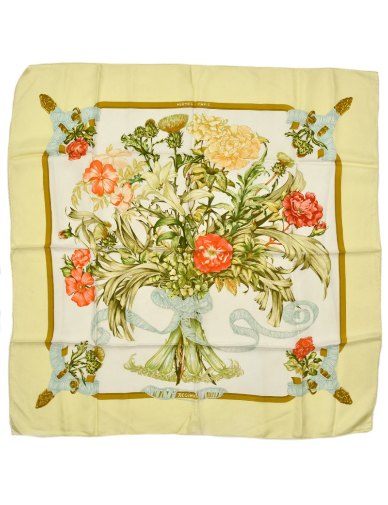 Carré HERMES Regina 100% soie
