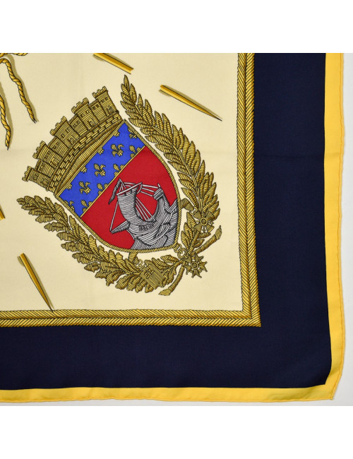 Carré Les armes de Paris HERMES