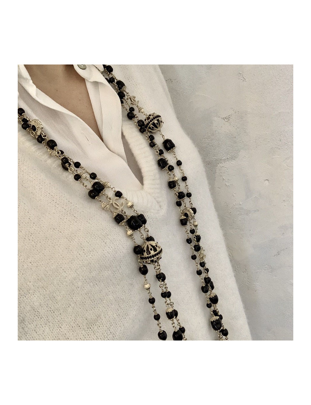 Sautoir multirangs CHANEL noir
