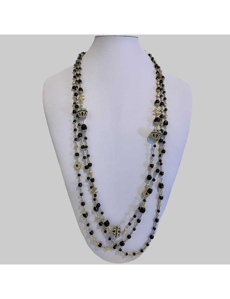 Boucles d'oreille CHANEL