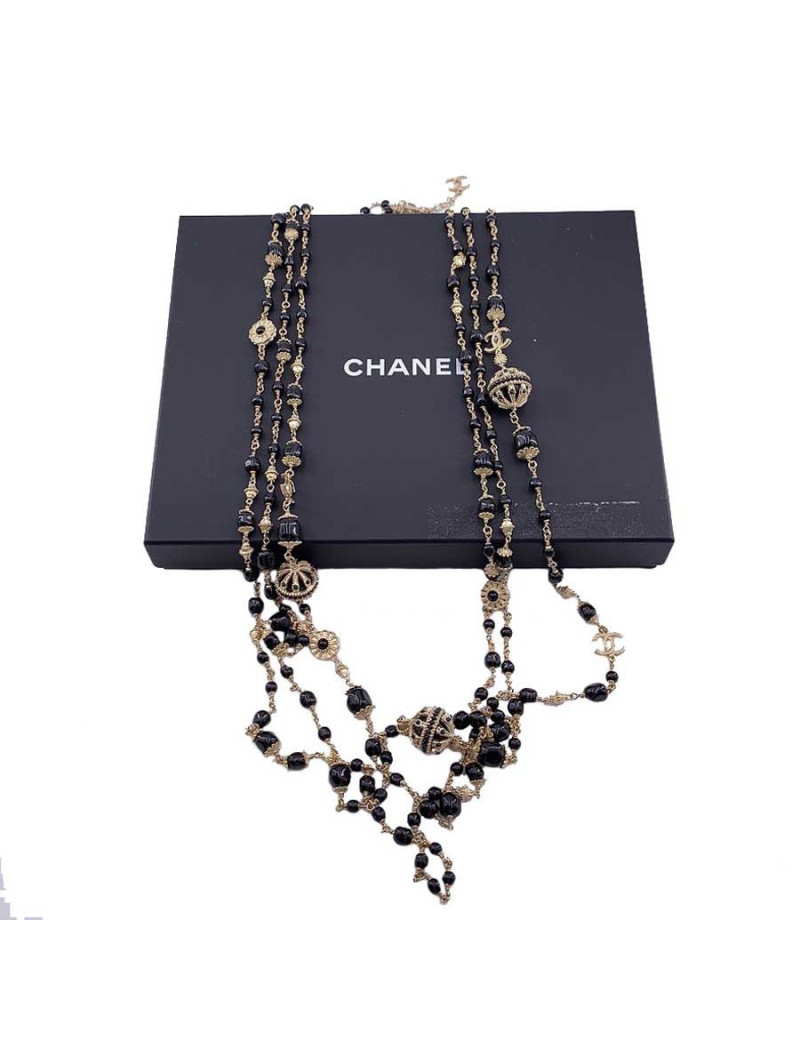 Boucles d'oreille CHANEL