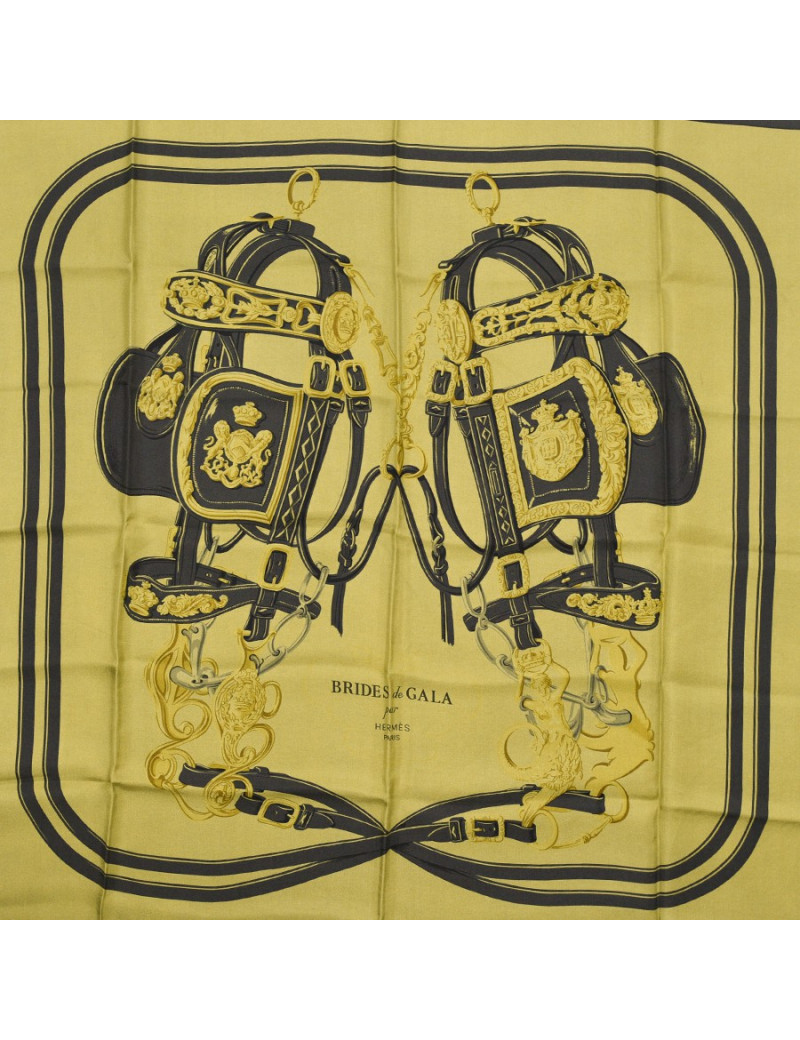 Carré HERMES "Brides de Gala" 100 % soie