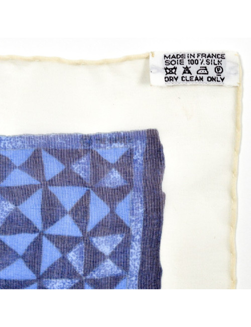 Carré HERMES Persona voile bleu en soie 