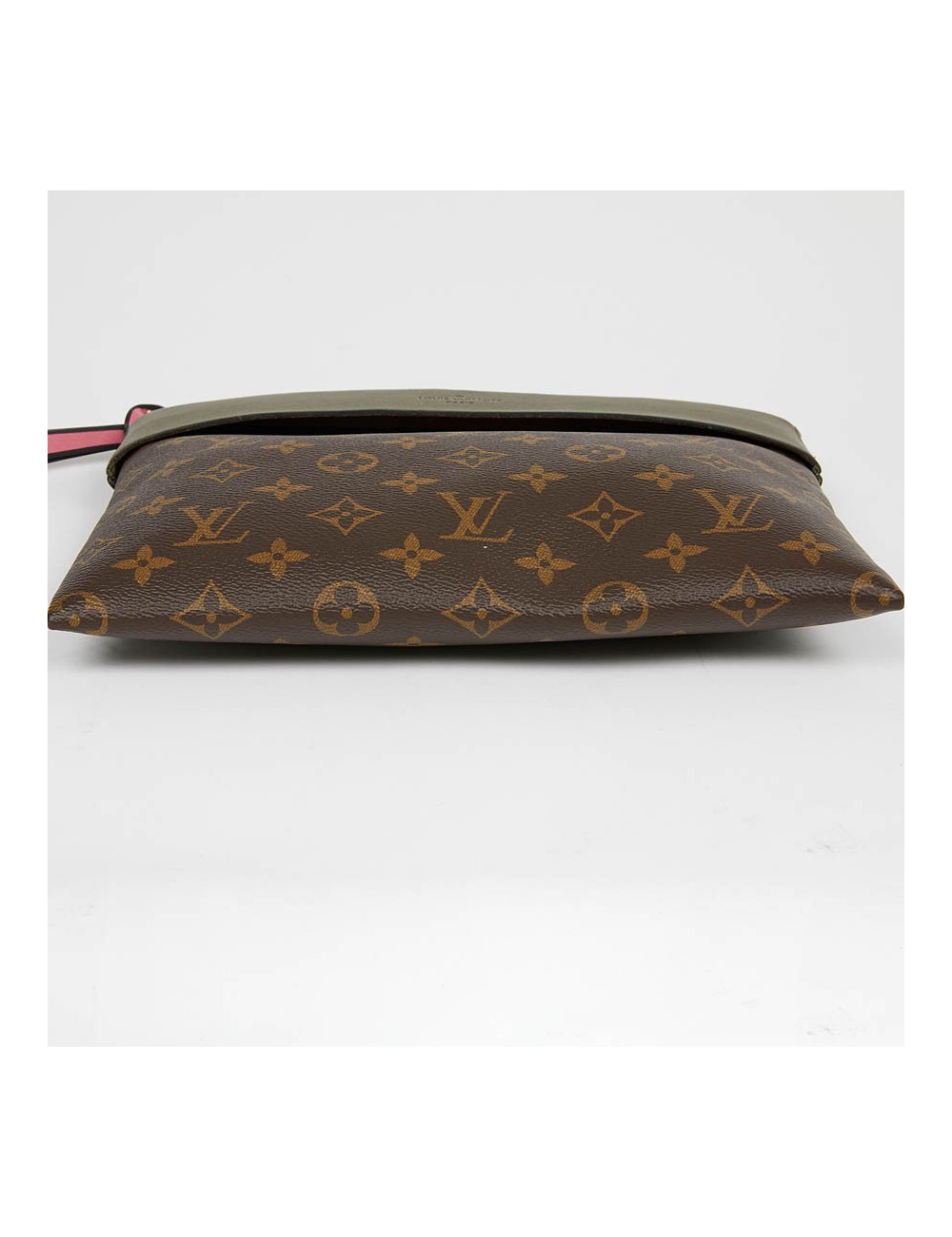 LOUIS VUITTON pochette monogram et revers kaki