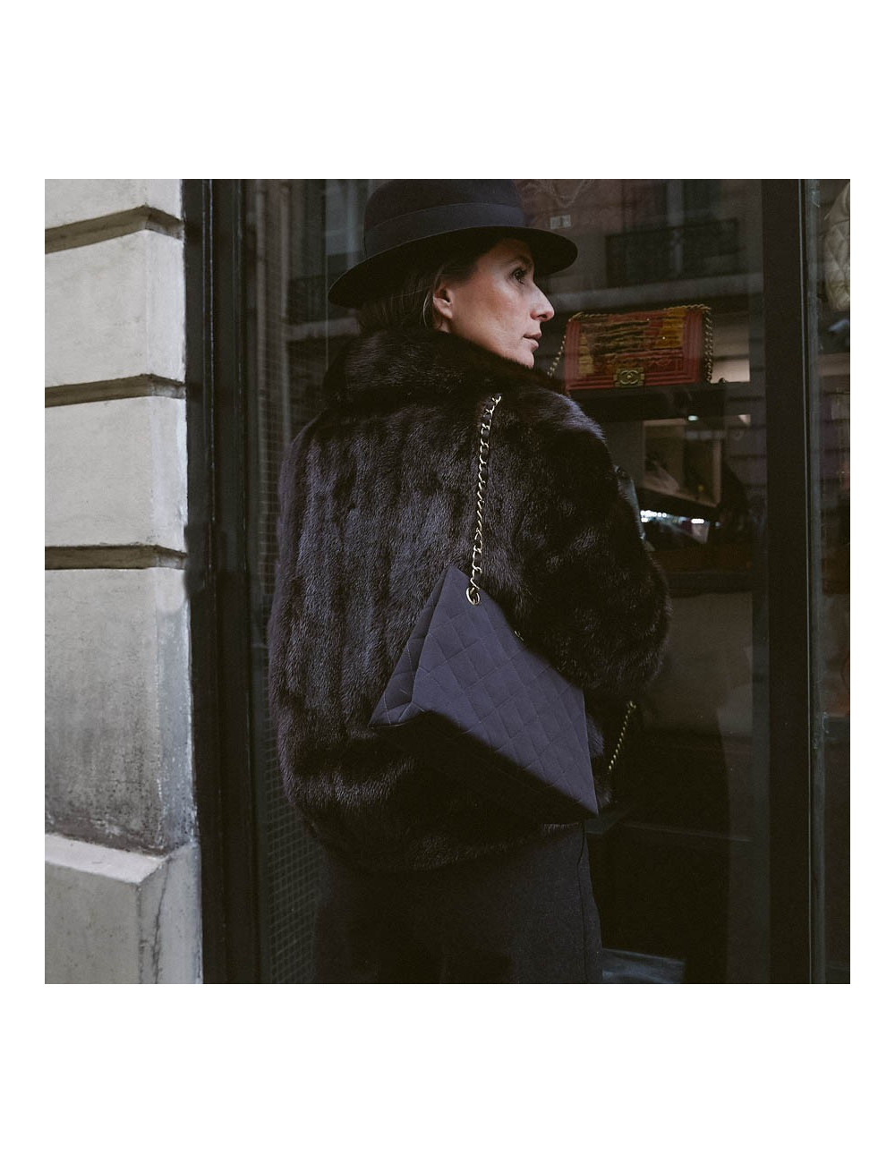 Sac vintage tissu CHANEL noir