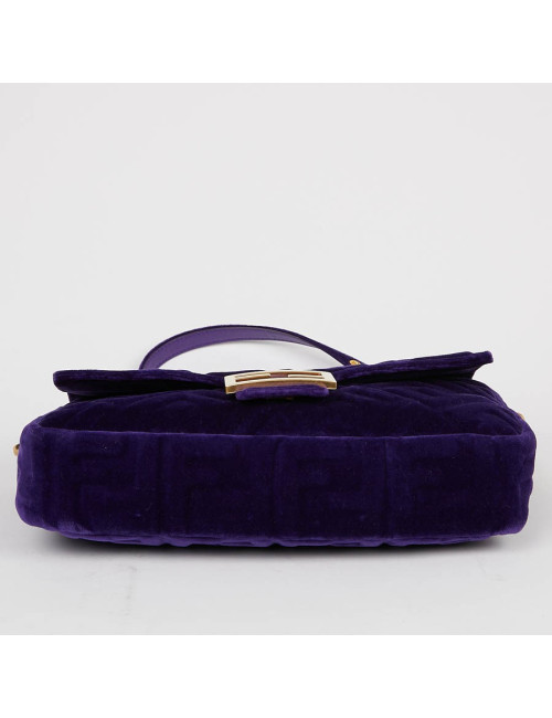 Baguette FENDI velours embossé