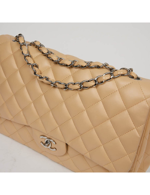  Sac à rabat CHANEL cuir d'agneau beige