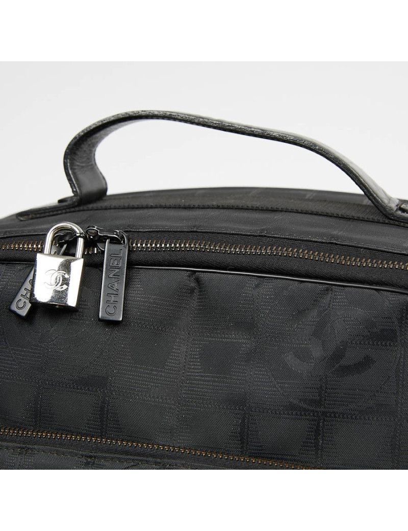 Vanity case CHANEL toile noire monogramme 