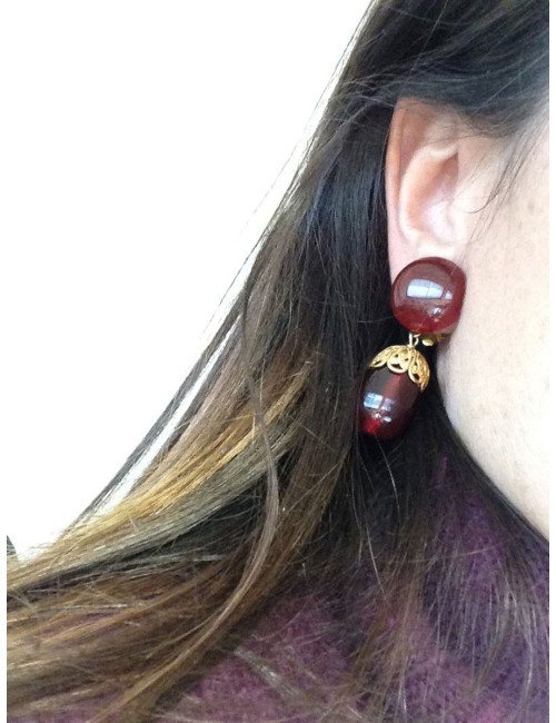 Clips d'oreilles MARGUERITE DE VALOIS en pâte de verre rubis et métal doré