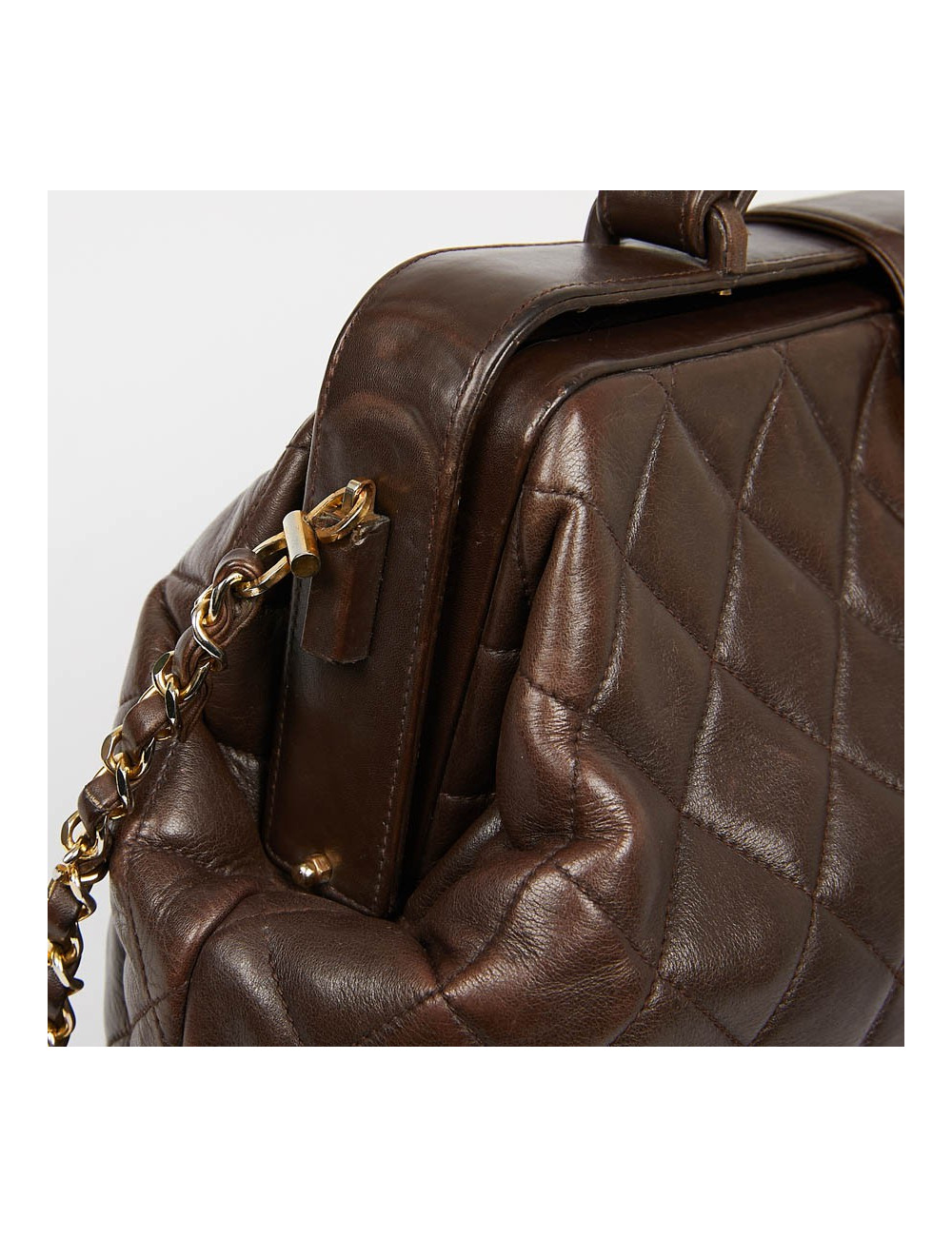 Malette CHANEL cuir matelassé marron Vintage