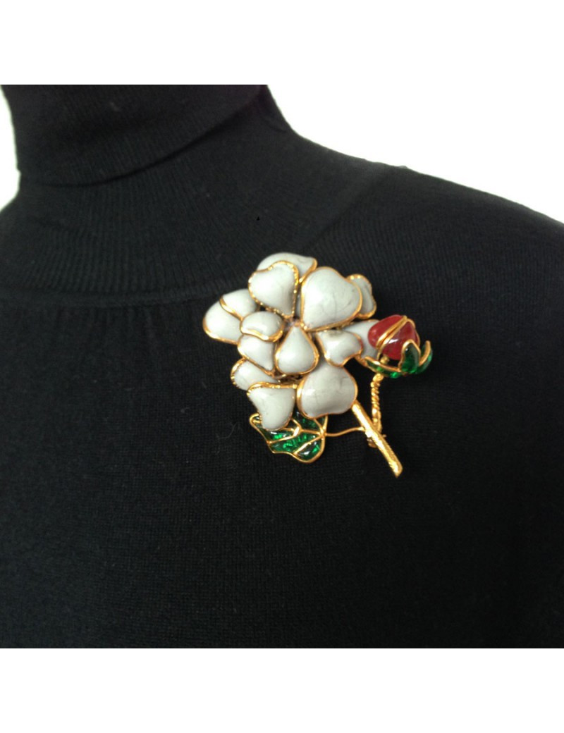 Broche Camelia sur tige MARGUERITE DE VALOIS