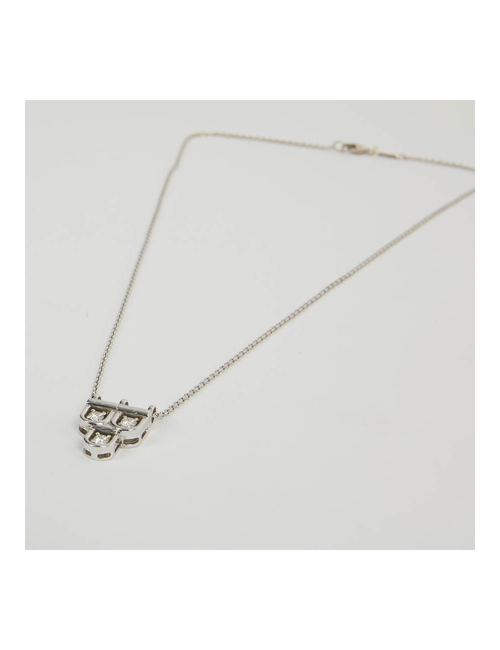 2.55 CHANEL sac cuir froissé noir