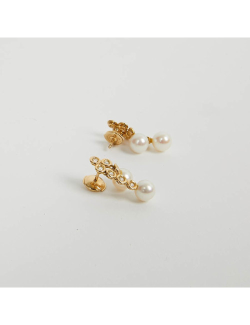 Boucles d'oreille POIRAY or perles et brillants